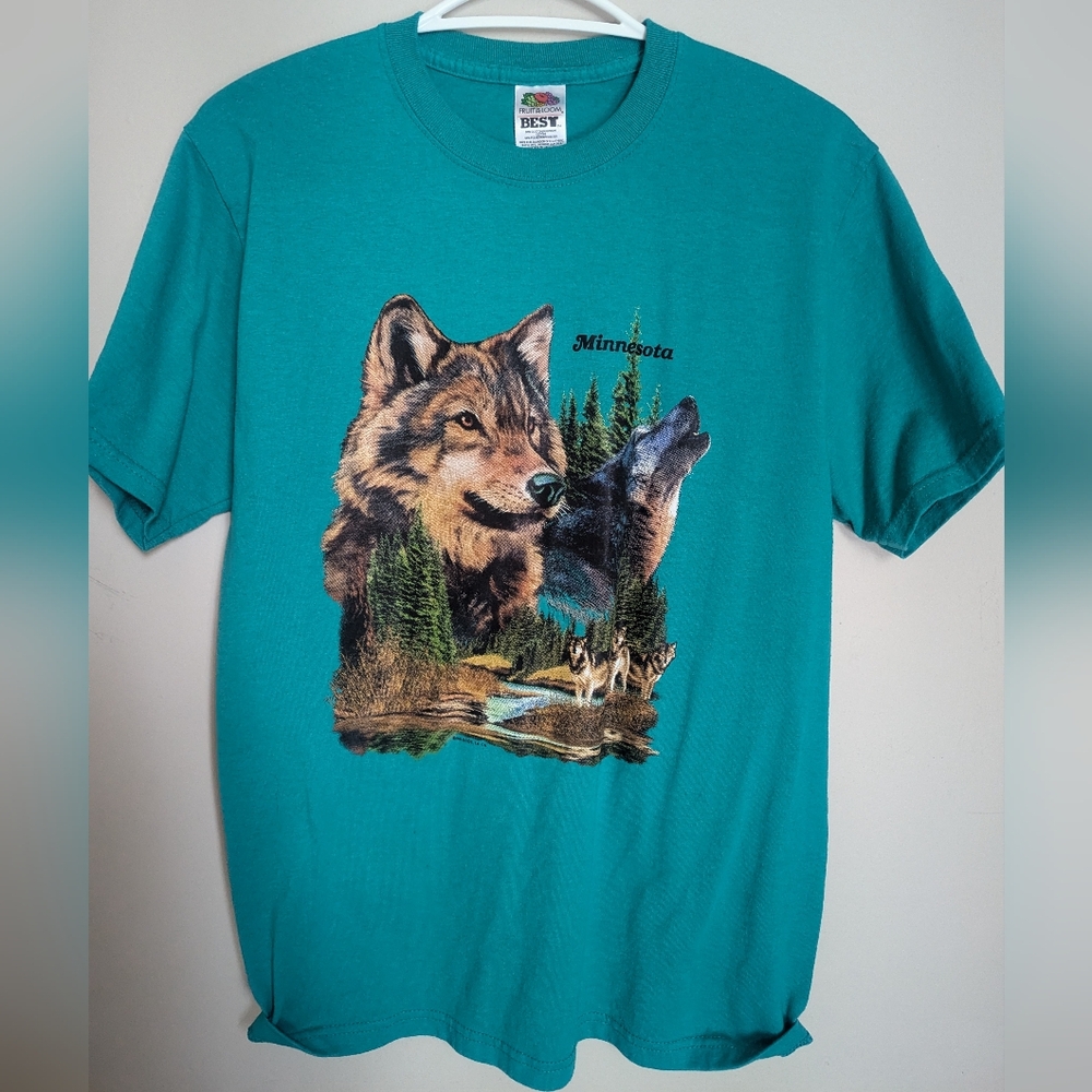 VINTAGE Teal Wolves Minnesota T-shirt